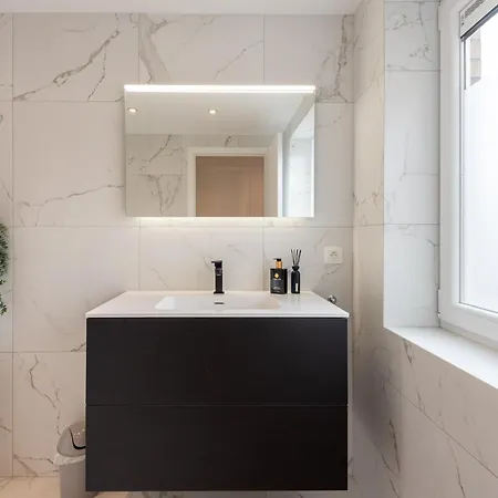Spacious Penthouse For 8 People In The Centre Apartment Ostend