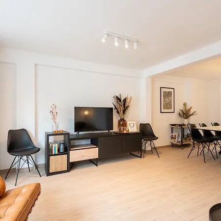 Apartment Spacious Penthouse For 8 People In The Centre Ostend